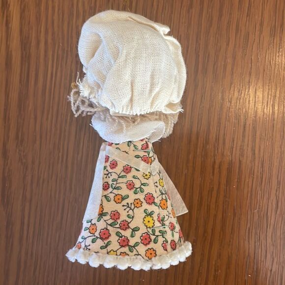 2 vintage girls in calico dresses & bonnets Christmas tree ornaments - Picture 5 of 13